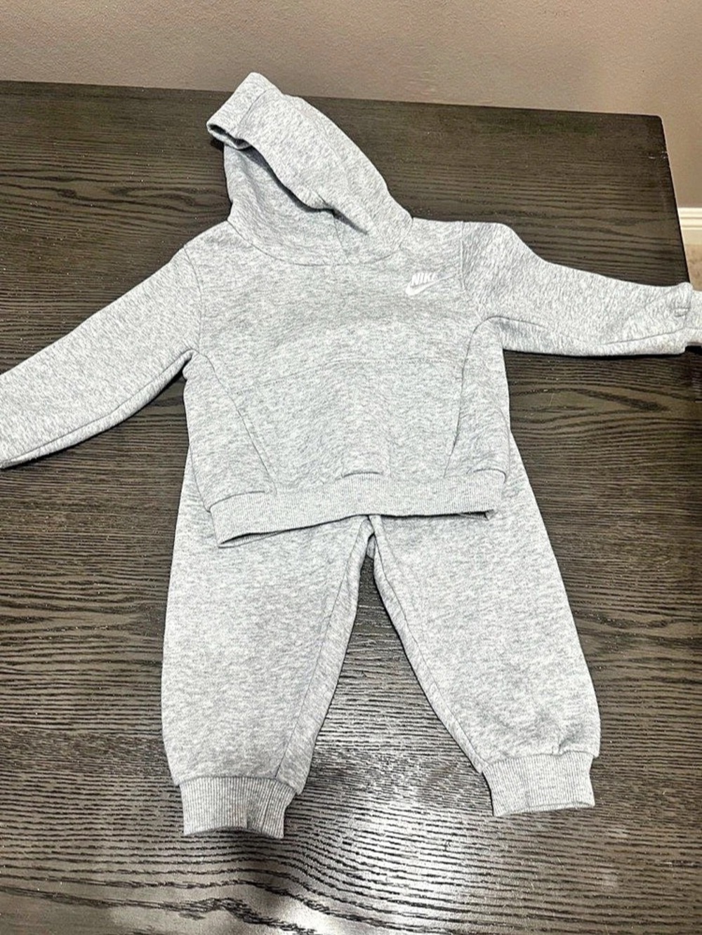 Nike Toddler Fleece Pullover Hoodie and Joggers Set Hoodie and Joggers Set Gray